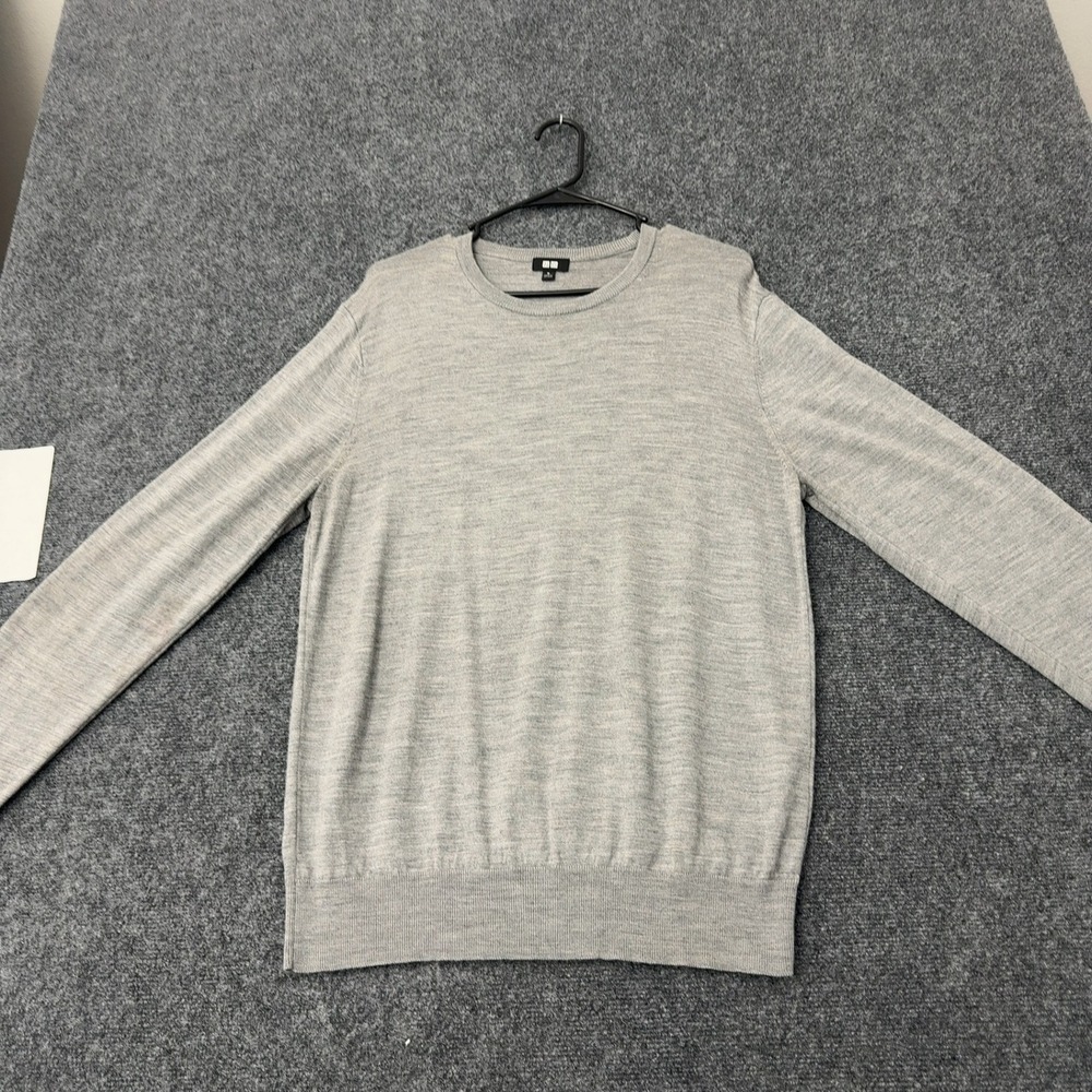 Uniqlo Sweater Mens M Grey Wool Crewneck Long Sleeve Minimalist Casual